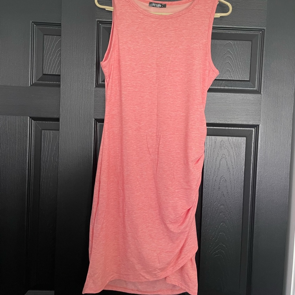 NWT Ruched Dress - Picture 5 of 9